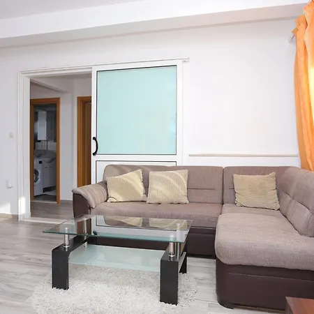Apartman By The Sea Seget Vranjica, Trogir - 17989 *