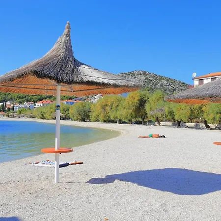 Lägenhet By The Sea Seget Vranjica, Trogir - 17989 Seget Vranjica