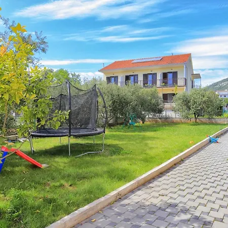 By The Sea Seget Vranjica, Trogir - 17989 * Seget Vranjica